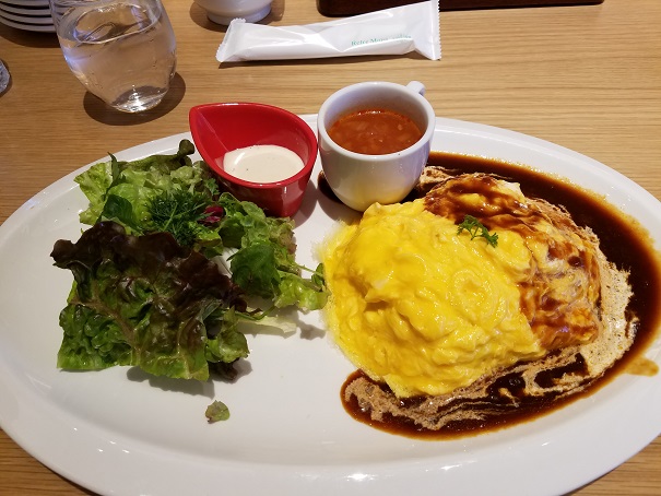 宝塚市の「むさしの森珈琲」関西初出店! ランチはおすすめ!